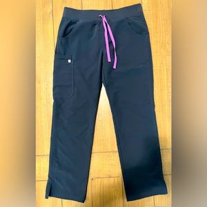 FIGS small petite scrub pants